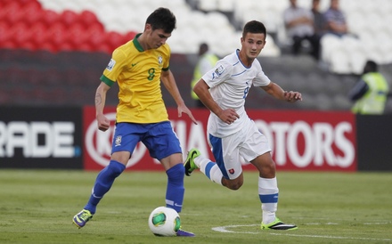 Brasil x Eslovquia (Mundial Sub-17 2013)