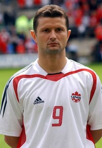 Tomasz Radzinski (CAN)