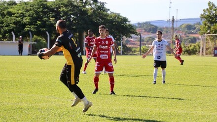 Jaragu 2-0 Vila Nova